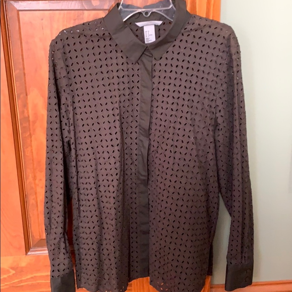 3/$15!! H&M button up top